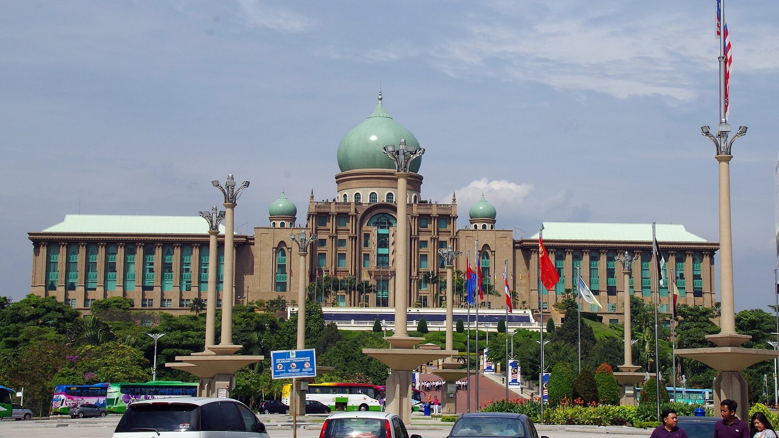 Perdana Putra, the Prime Minister's office complex in Putrajaya, with its green dome